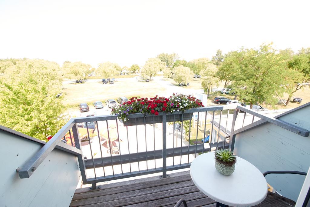 Hotel & Restaurant Seehof Podersdorf am See Exterior photo